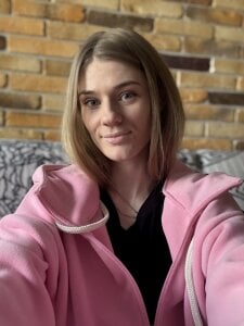 Adell_Love Public Pic 2