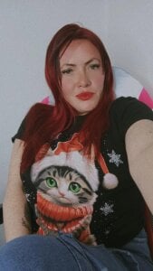 carolinhe_ I'm in casual, natural mode. Pic 4