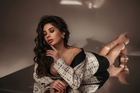 vinkiepinkie Sexy women's day🔥 Immagine  7