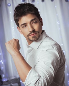 Ian_Daviz Christmas 2025 🎄 Pic 2