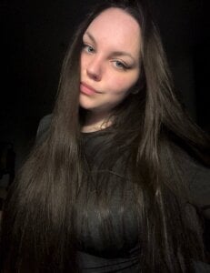 Public de EmilyCroft  4 photos