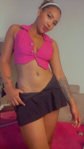 GiuliaCash 🦩 Pic 3