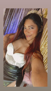 Alliz_Collette Public Pic 8