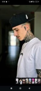 Edward2611 Public Poză