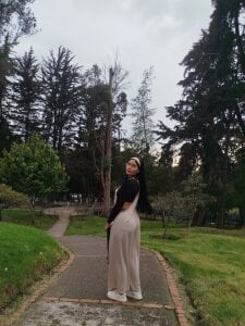 casse_tay Lady🌟 Pic 2