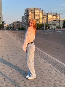 MiaBanger Public Photo 9