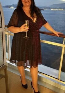 BustyBellaUK_42 Public Kuva 3