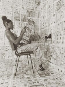 "Effortlessly stealing your attention" 😉 de ebonnyygoddes  3 Imagens