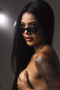 AntonellaRossiStripped intro 🖤🖤 Bild 3