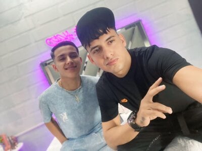 Two_Kings Public Foto 5