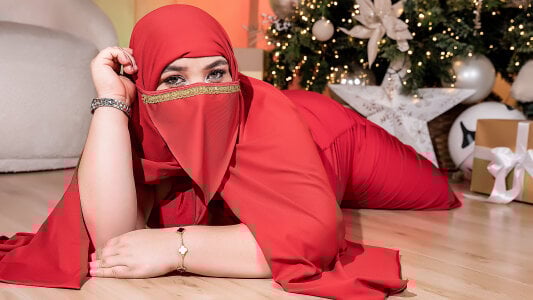 oksaana_arabic Red Dress Season ❤️ Pic 3