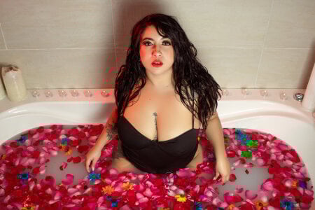 Sexy_cristall_ happy valentine my loves 💋🍷 Foto 3