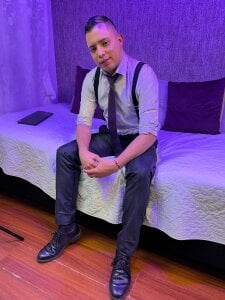 mike_fetish Public Pic 5