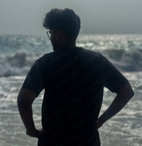 mallu_boy_23のPublicの枚の写真