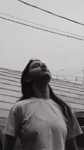 Timid_Britty Public Pic 2