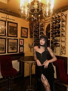 jayden_cournikova__ Jay here 💗 รูป  2