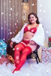 LilyRousee Winter Glam 🎄 Pic 4