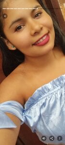 Emma_hassani: Public ( 3 фото)