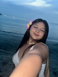 AvyMilton beachy girl ♥ Ει κόνα