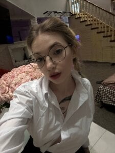 Mary_Harriss Public Pic 6