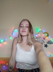 miya_miya21 Public Pic