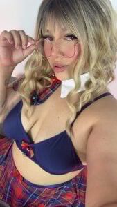 Celesttebloom__ Schoolgirl big ass 🍑😈 Pic 3