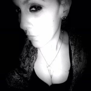 Queenbitch666777 kullanıcısının Public albümü -  5 fotoğraf