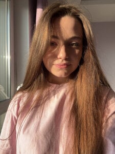 TeraGabbard Public Pic 4