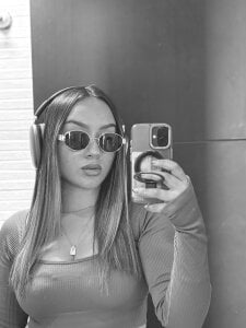 IamDenniss Public Pic 6