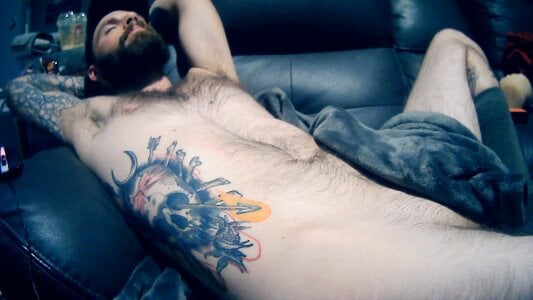 threewholepuncher Public Pic