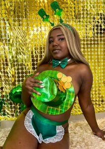 Eva_Johnss St. Patrick's Day ☘️🍻✨ Billede