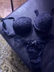 Sofia_Poly kullanıcısının bugyikak🧘🏼‍♀️rendelni uzenetben albümü -  2 fotoğraf