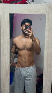 maximo_black_ Public Pic 2