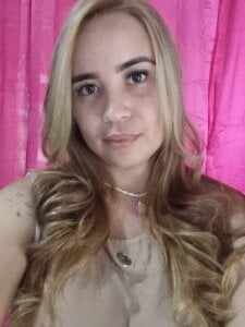 anaiisevanz Me Pic 2