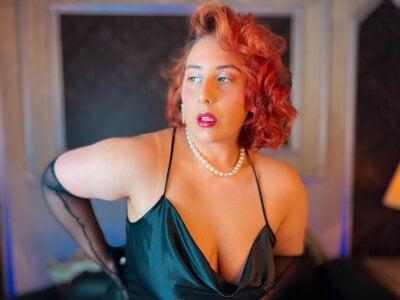 Helenstanford Pearls and Gloves | Helen Photoshoot Pic 7