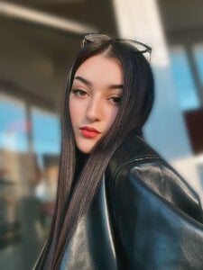 DelsieKorwin Public Pic 3