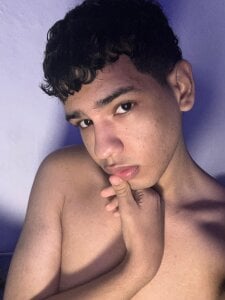 Santiago_Foxx hello 사진 2