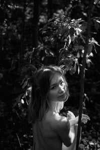 Lily_Young Black n’ white fotoset Pic 8