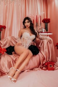 IzzyWild Sweet or naughty? On Valentine's Day, I'm both. 🎀🍓 صورة واحدة|IzzyWild Sweet or naughty? On Valentine's Day, I'm both. 🎀🍓 صورتان|IzzyWild Sweet or naughty? On Valentine's Day, I'm both. 🎀🍓  6 صور|IzzyWild Sweet or naughty? On Valentine's Day, I'm both. 🎀🍓  6 صورة