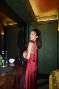 CassieSommereux lady in red 💋 Pic 2