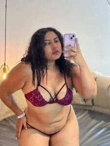 yaragarcia Sweet and juicy!🍑🔥 Pic 5