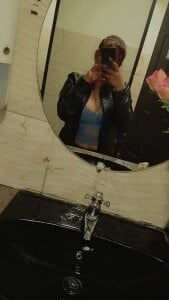 Zoe_grey0 Public Kuva