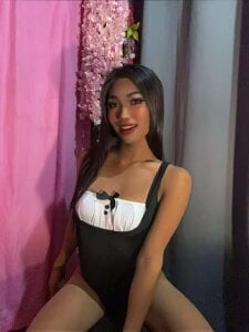 katrina_bigcock69 morena Foto