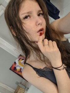 DongMolt I'm after a shower Immagine  5