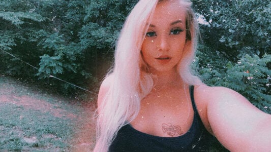 Queenkdaddysgirl Public 사진 6