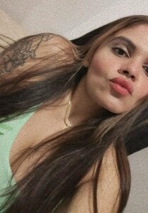 vickvalencia2 Public Hình 9