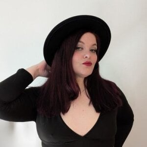 VixieVanderbilt Public Hình 2