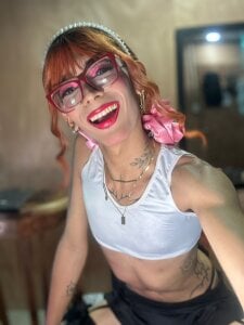 Alice_randyy Sweet, safe and dangerously irresistible зображення