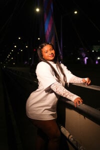 Emily_Brown18 Urban Pic