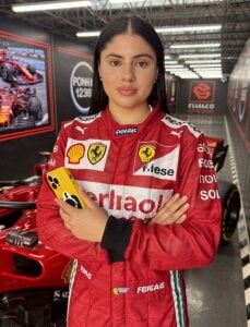 Zdjęcia Alicee_Broownn I love cars, Area Pits:  4